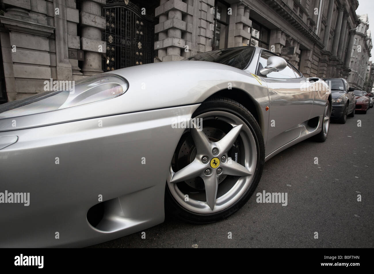 Voiture de sport Ferrari 360 Modena dans London UK Banque D'Images