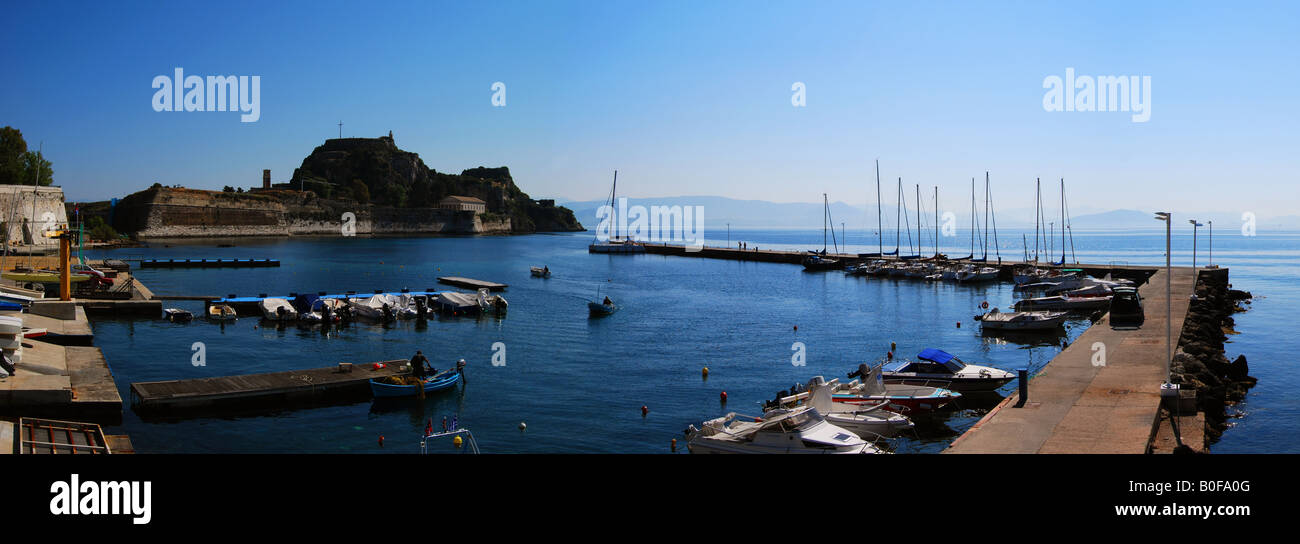 Le Yacht Club de la ville de Corfu, Grèce Banque D'Images