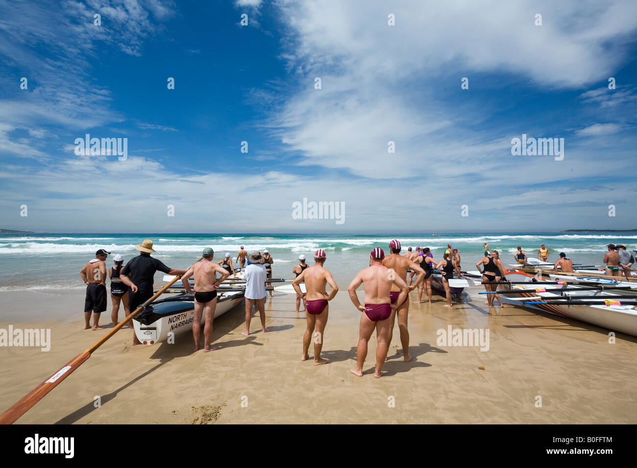 Les équipes de Surfboat - Sydney, New South Wales, Australia Banque D'Images