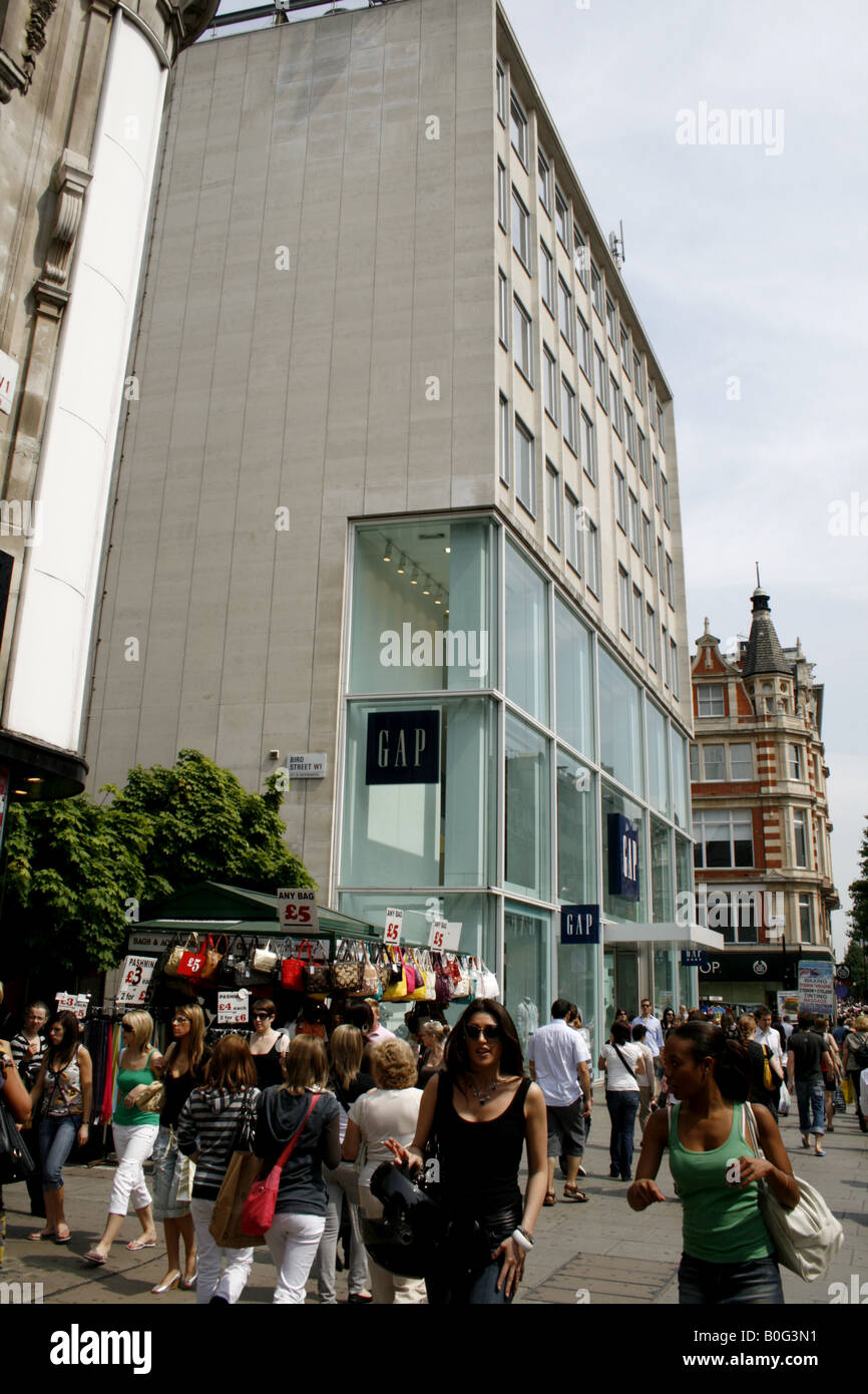 Magasin de vêtements GAP Oxford street london uk 2008 Banque D'Images