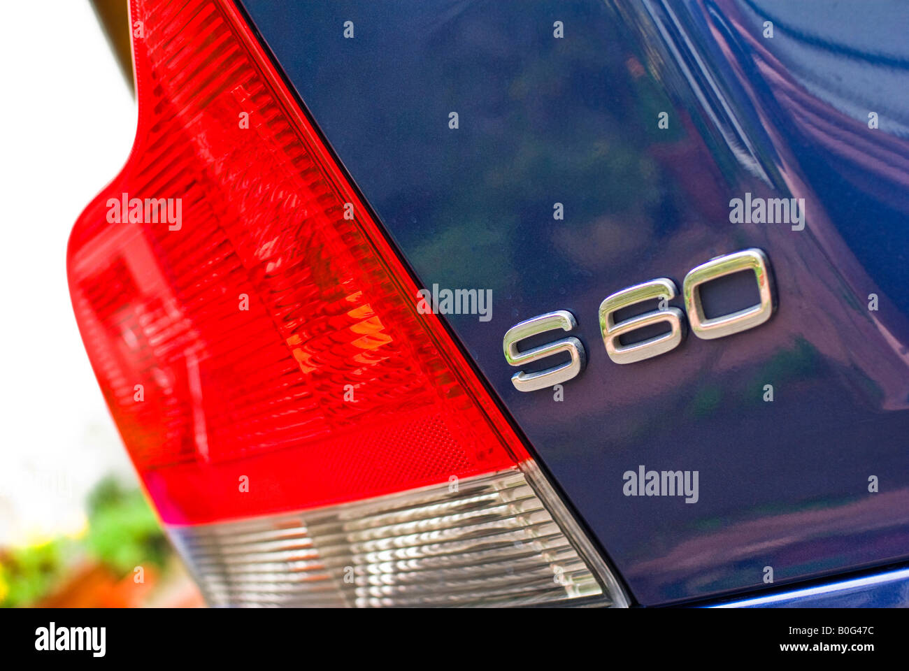 Feu arrière arrière gauche et le modèle insigne de voiture Volvo S60 Banque D'Images