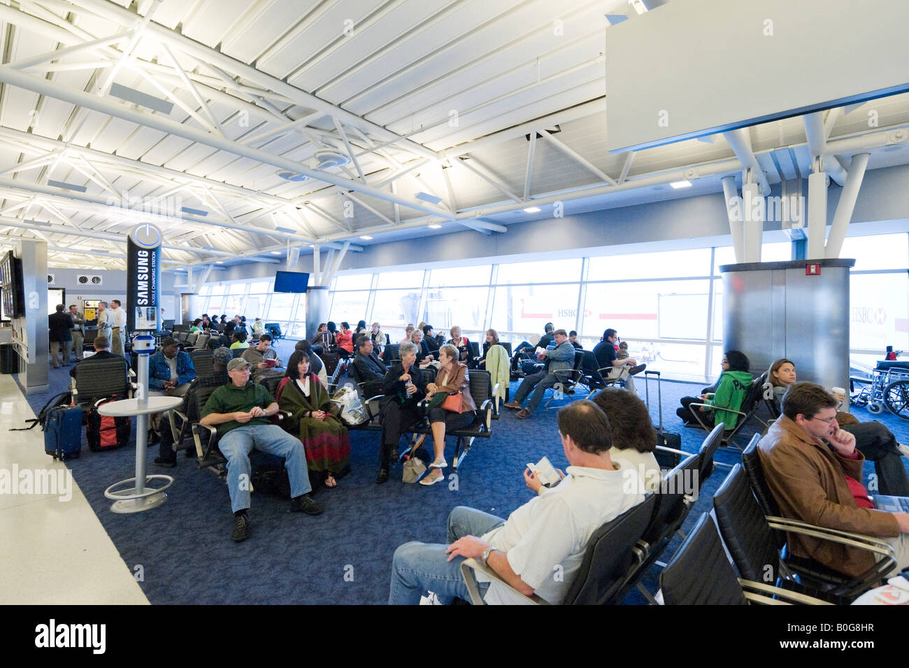 Embarquement à American Airlines Terminal 8, JFK, New York Banque D'Images