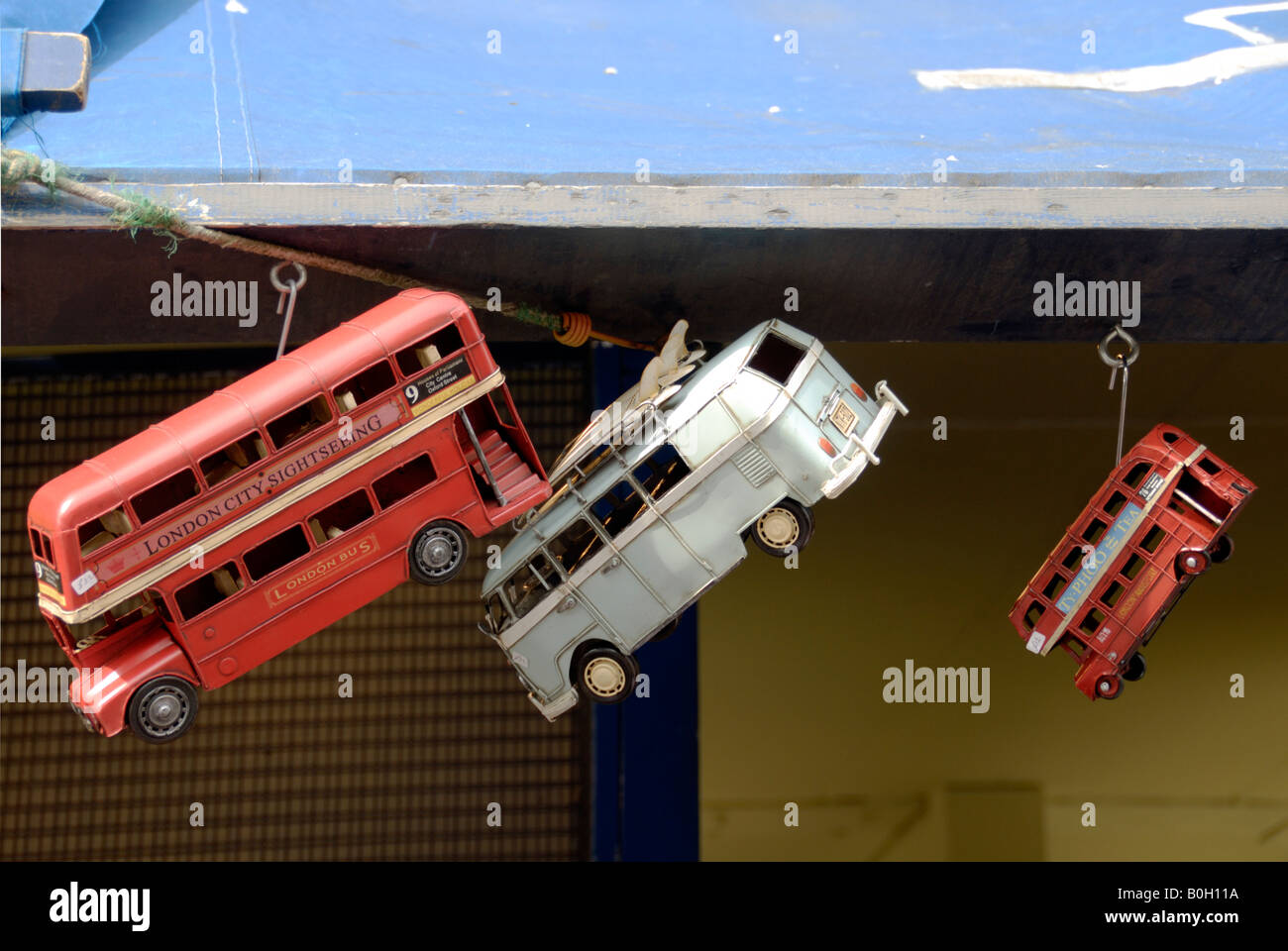 Toy Londres autobus à deux étages et de van Banque D'Images