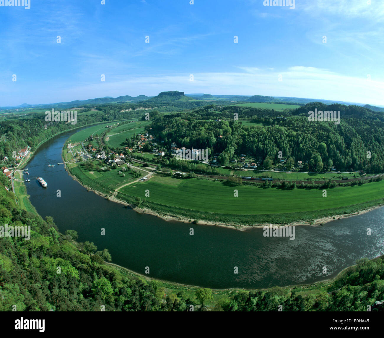 Pont Bastei En Saxonne Suisse Parc National L'elbe Montagne De Grès Allemagne Photo stock - Image du élever, château: 276673394