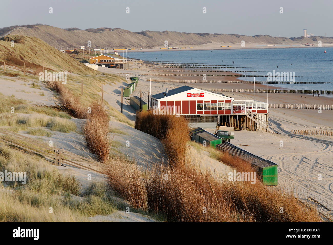 Pavillon de plage, côte de la mer du Nord près de Zoutelande, Walcheren, Zélande, Pays-Bas Banque D'Images