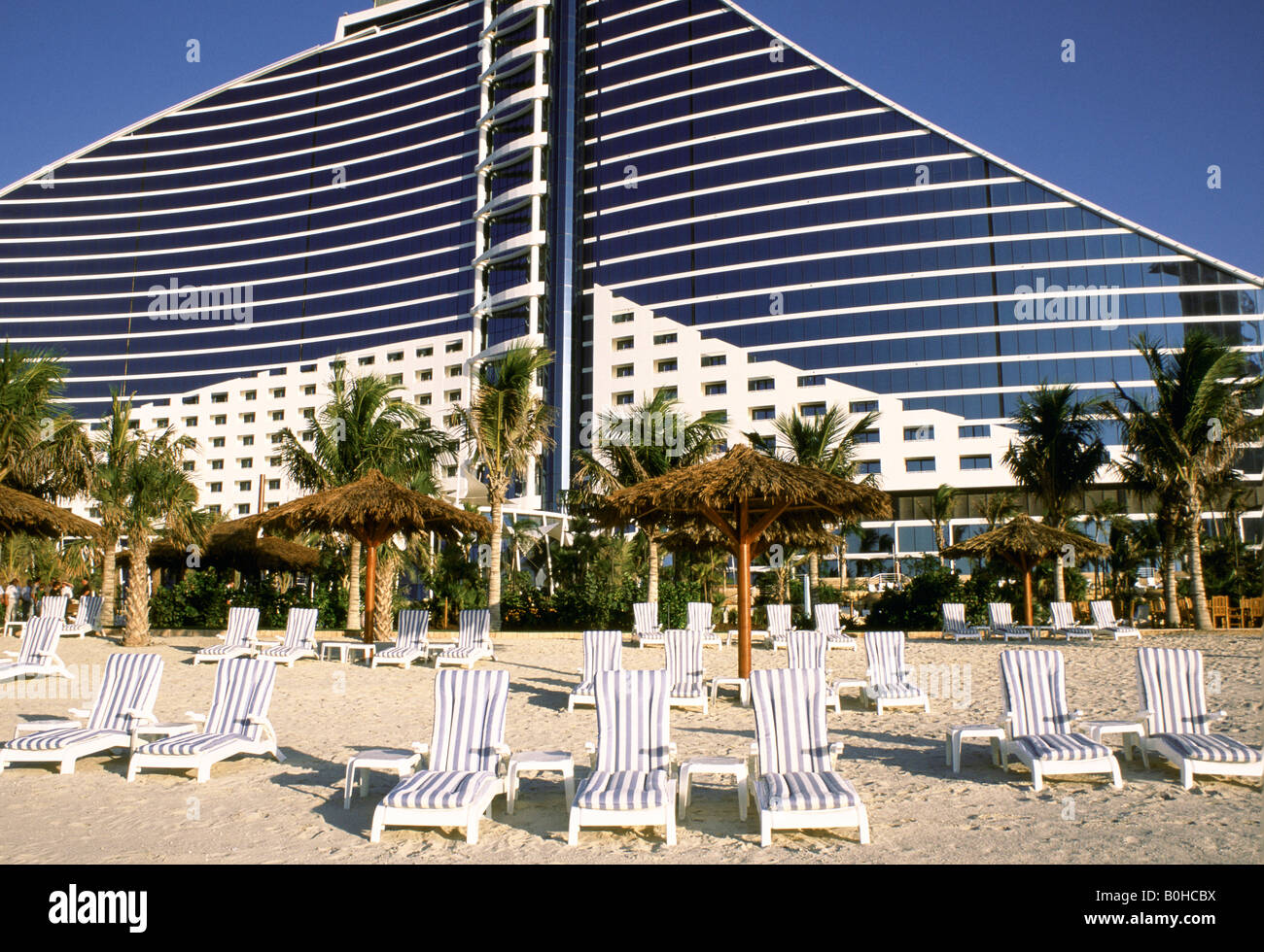 Un hôtel et beach, Dubai, Émirats arabes unis. Banque D'Images