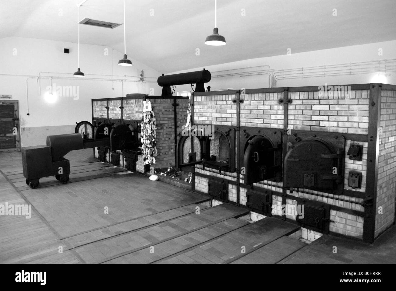Les fours crématoires au camp de concentration de Buchenwald près de Weimar en Allemagne Banque D'Images