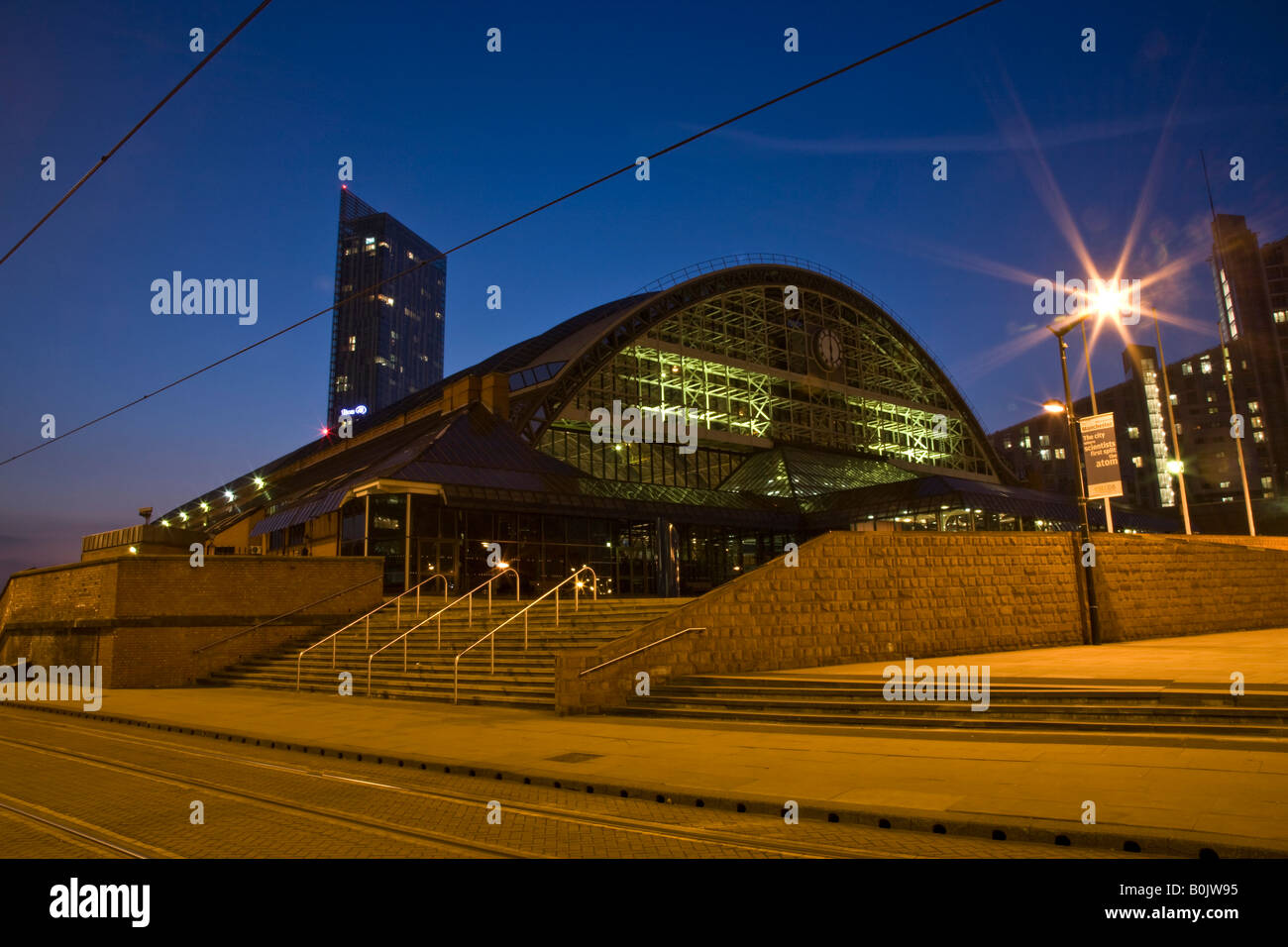 Manchester Central (G-Mex Centre) pendant la nuit. Manchester, Greater Manchester, Royaume-Uni. Banque D'Images