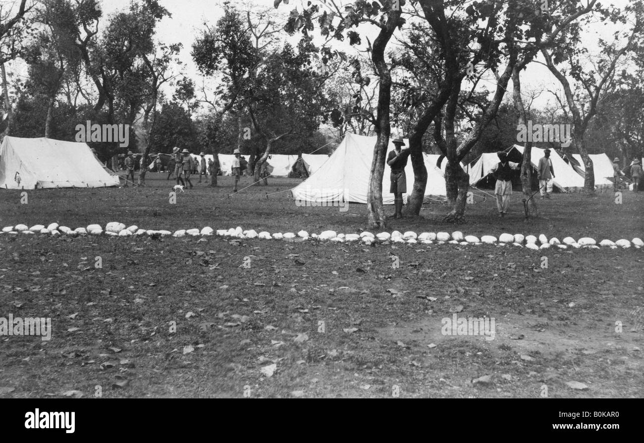 Campement de l'armée britannique par la rivière Yamuna, l'Inde, 1917. Artiste : Inconnu Banque D'Images