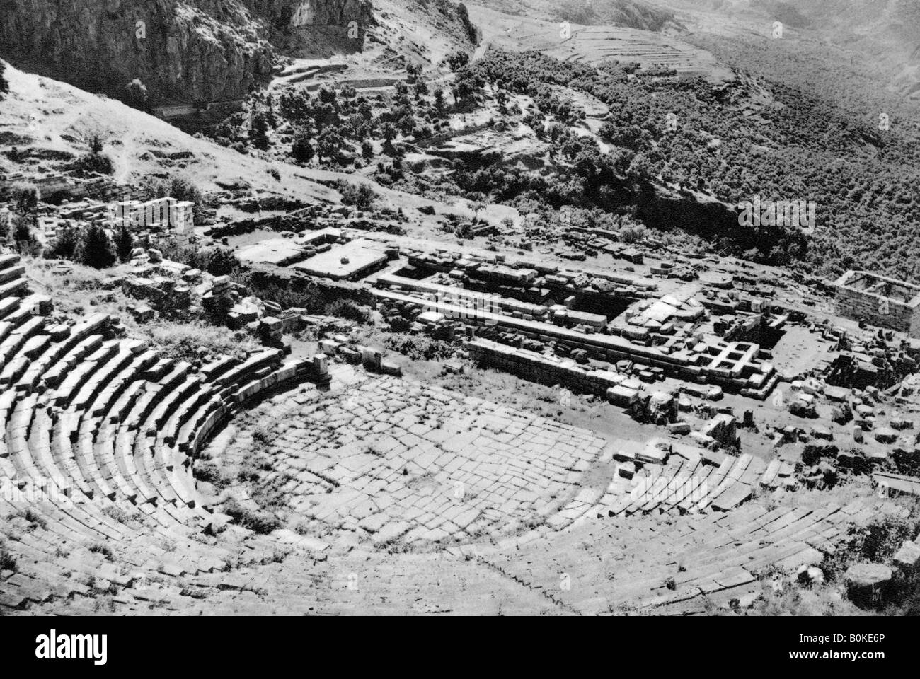 Theatre et Temple d'Apollon, Delphes, Grèce, 1937. Artiste : Martin Hurlimann Banque D'Images