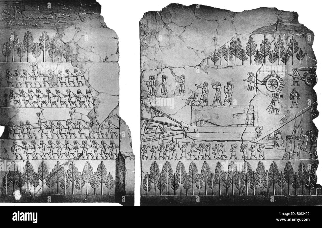 Les Assyriens le déplacement d'un taureau ailé, c septième siècle avant J.-C., (c1900-1920).Artiste : Sir Austen Henry Layard Banque D'Images