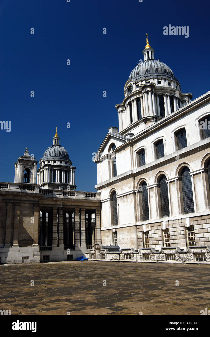 La Cour de la Reine Mary et la chapelle, la Tour Old Royal Naval College à Greenwich, Londres UK Banque D'Images