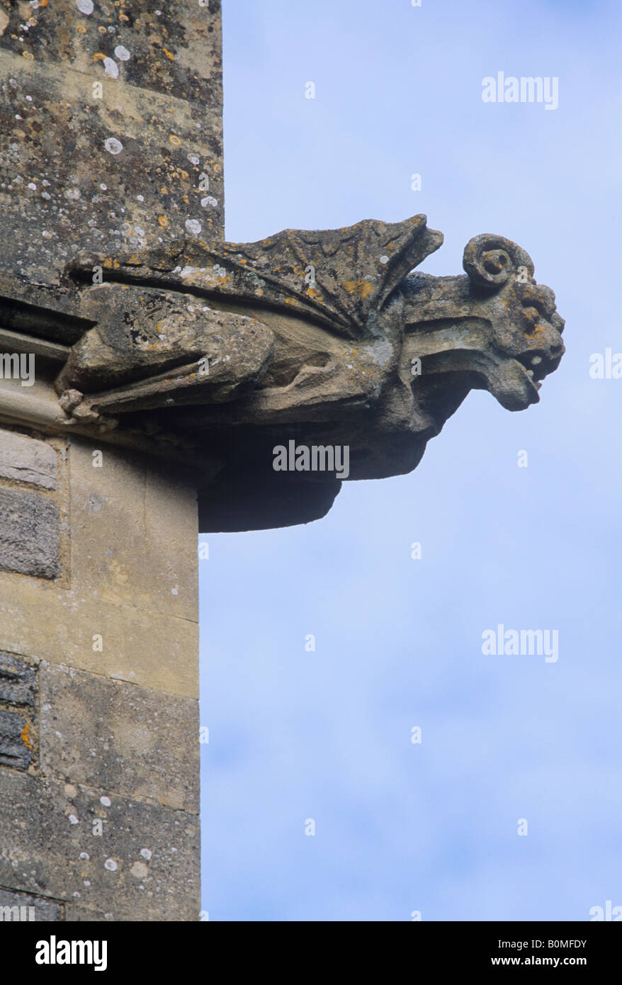 Gargouille ailée sur l'Eglise Banque D'Images