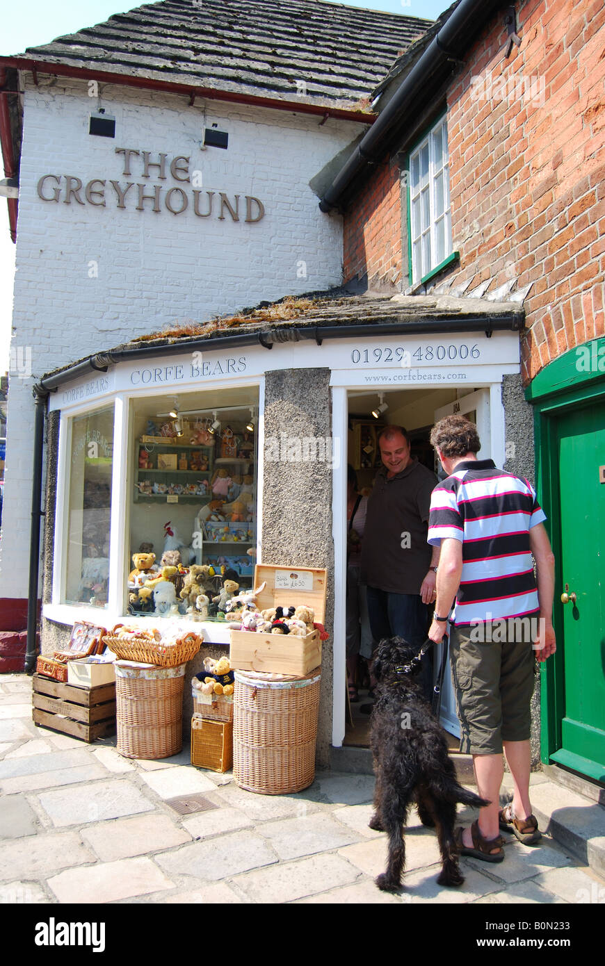 Ours Ours shop Corfe, East Street, Corfe Castle, Dorset, Angleterre, Royaume-Uni Banque D'Images