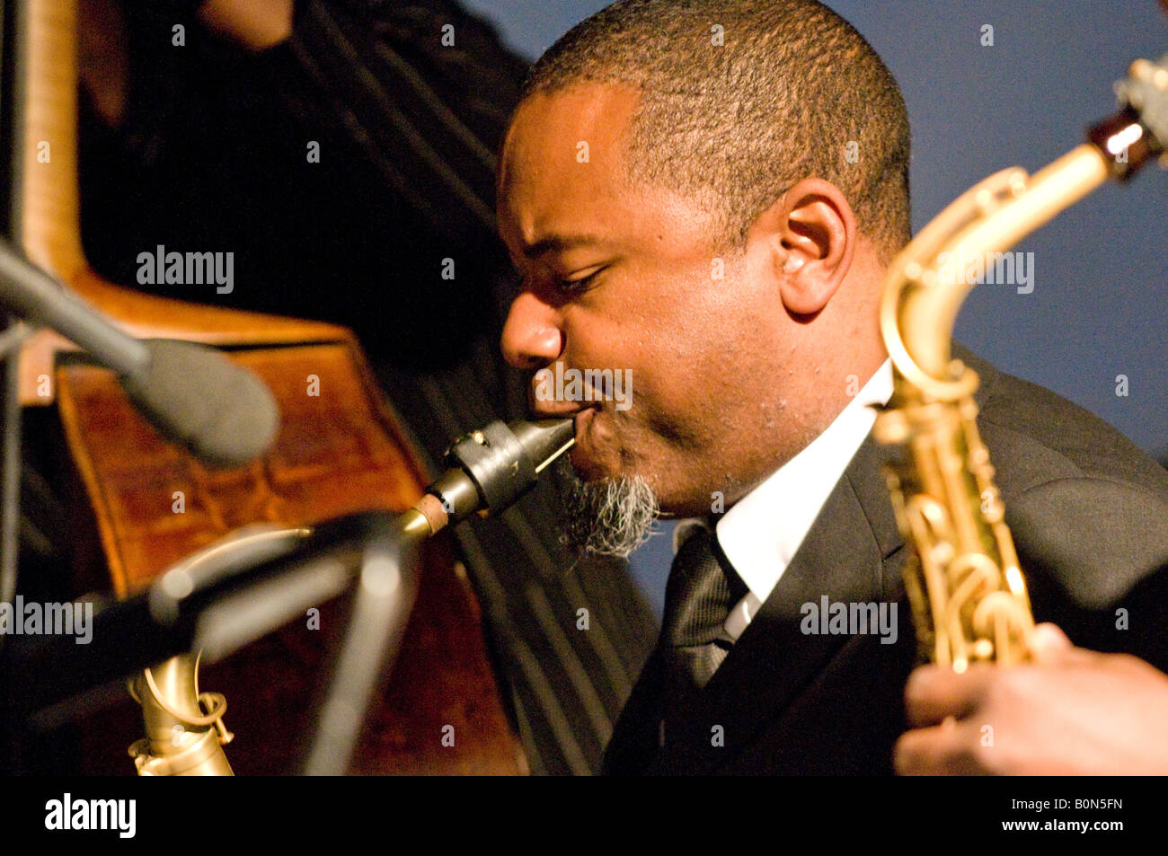 Denys Baptiste (saxophone ténor) Banque D'Images