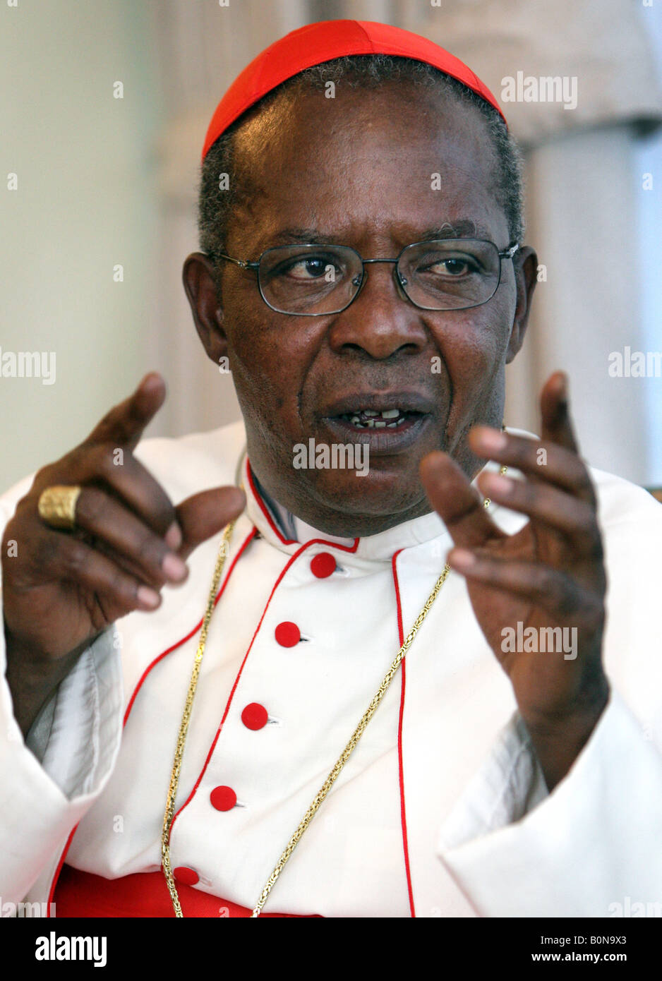 Le Cardinal John Njue, archevêque de Nairobi, Kenya Banque D'Images