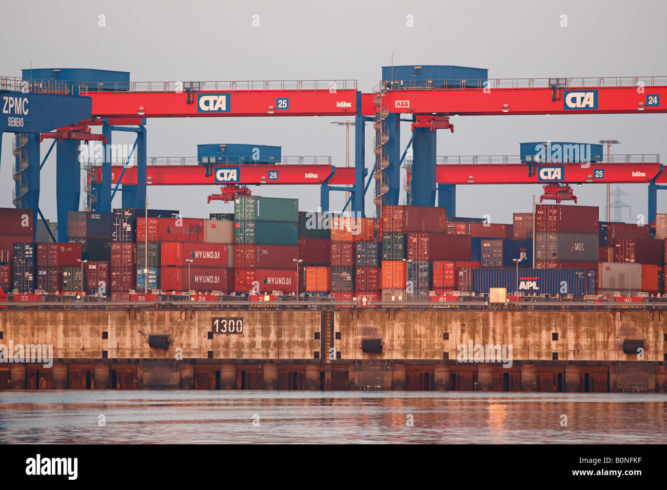 Container terminal Altenwerder, LTC, Hambourg, Allemagne Banque D'Images