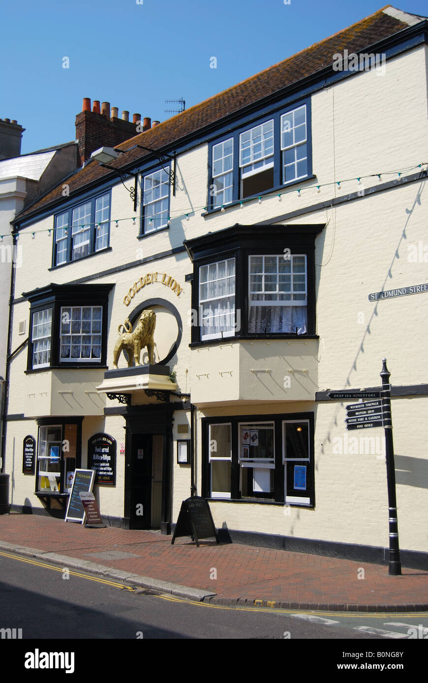 Golden Lion Inn, St.Edmund Street, Weymouth, Dorset, Angleterre, Royaume-Uni Banque D'Images