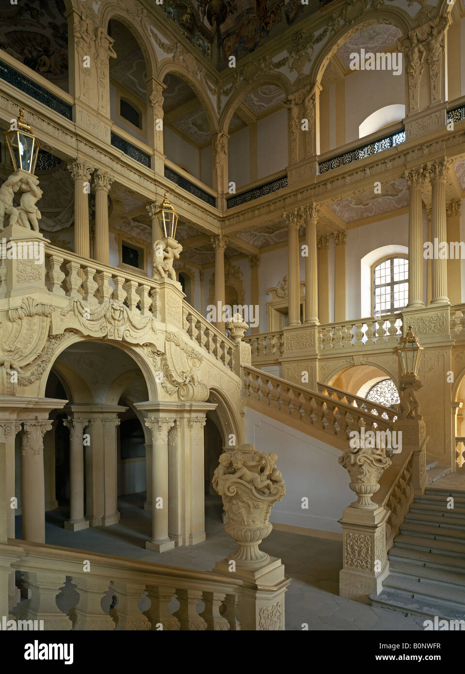 Pommersfelden, Schloß Weißenstein, Treppenhaus Banque D'Images