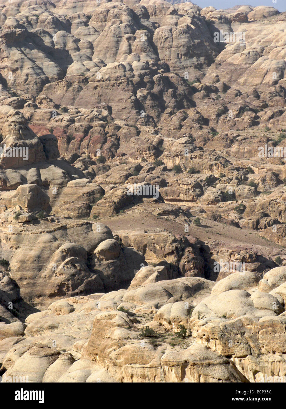 Vue sur la montagne / collines de Wadi Musa, Jordanie, Moyen-Orient Banque D'Images