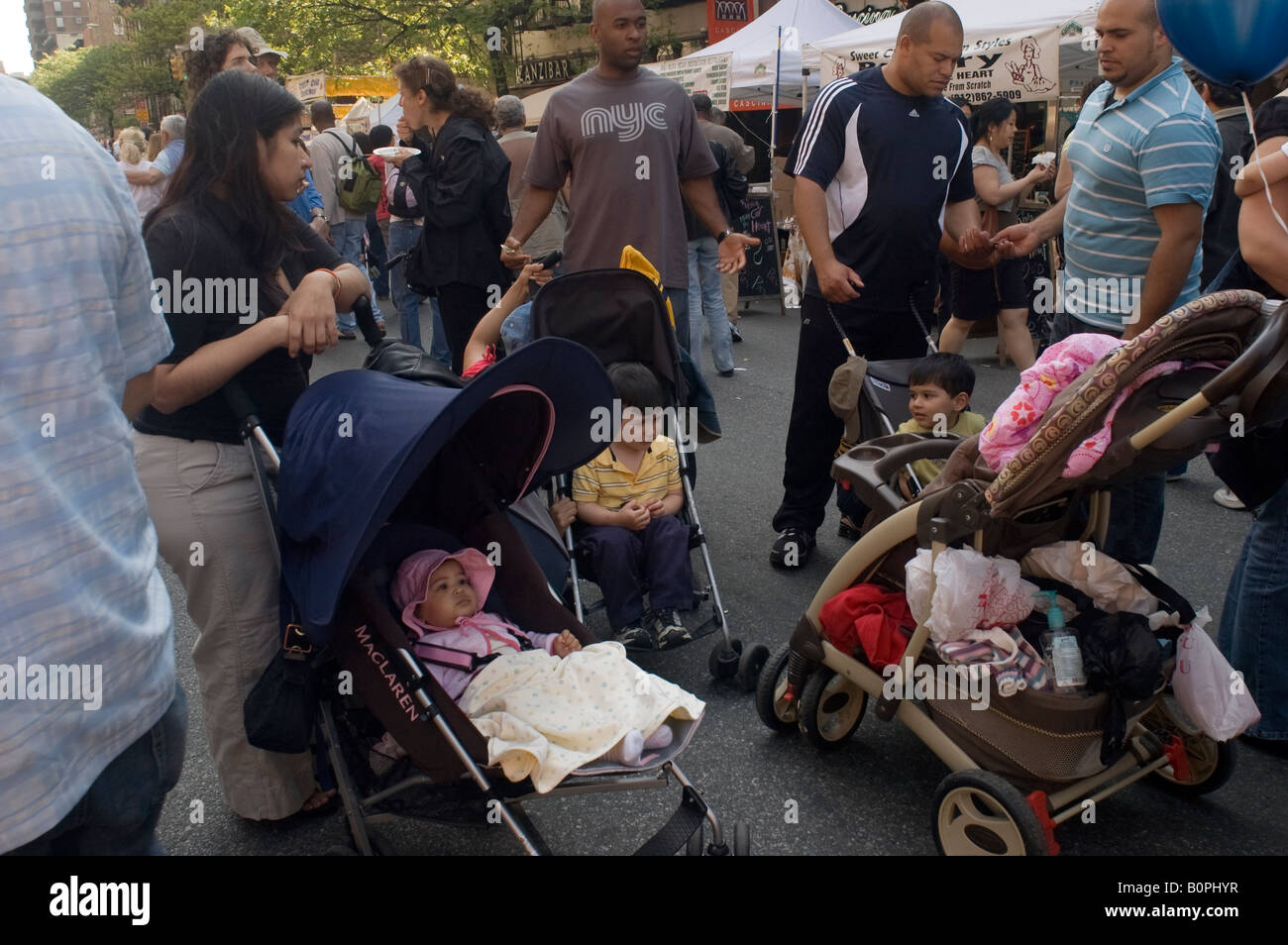 Impasse de la poussette à la célèbre 9e Avenue Food Festival à New York Banque D'Images