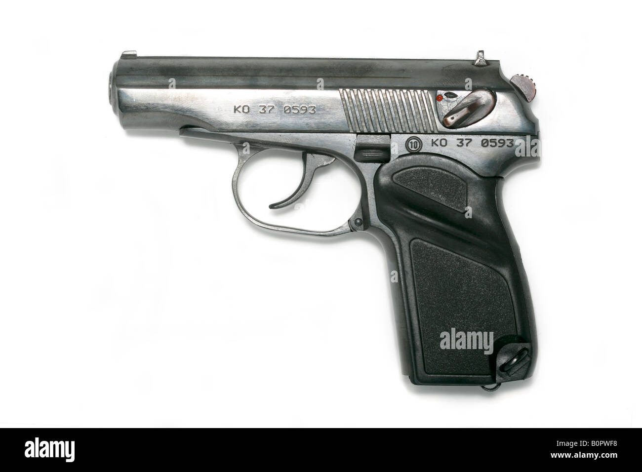 Makarov pistolet semiautomatique russe d