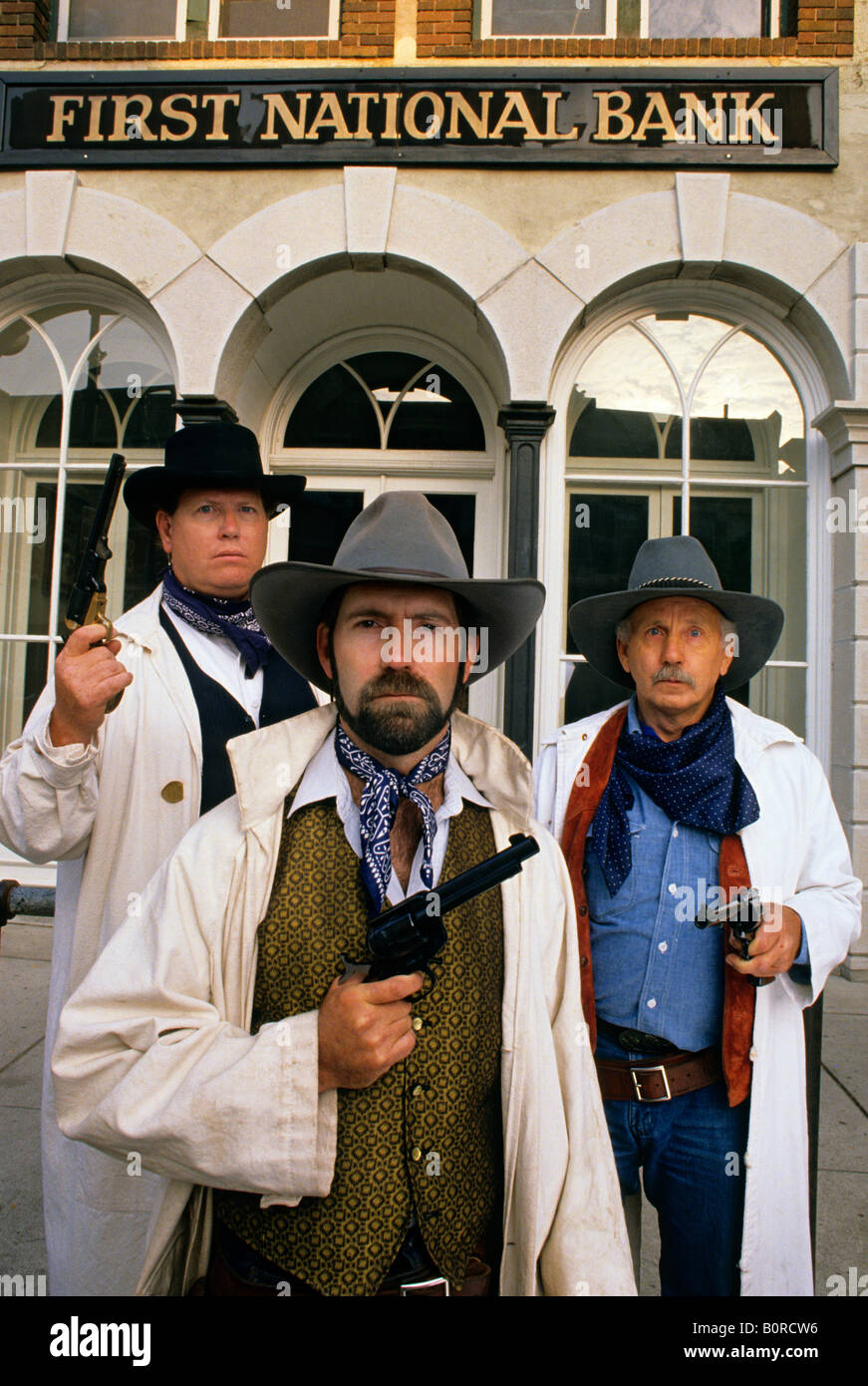 Reconstitution de la JAMES GANG DE PLUS EN PLUS JEUNES À MAIN ARMÉE DE LA NORTHFIELD, MINNESOTA FIRST NATIONAL BANK EST UN ÉVÉNEMENT ANNUEL. Banque D'Images