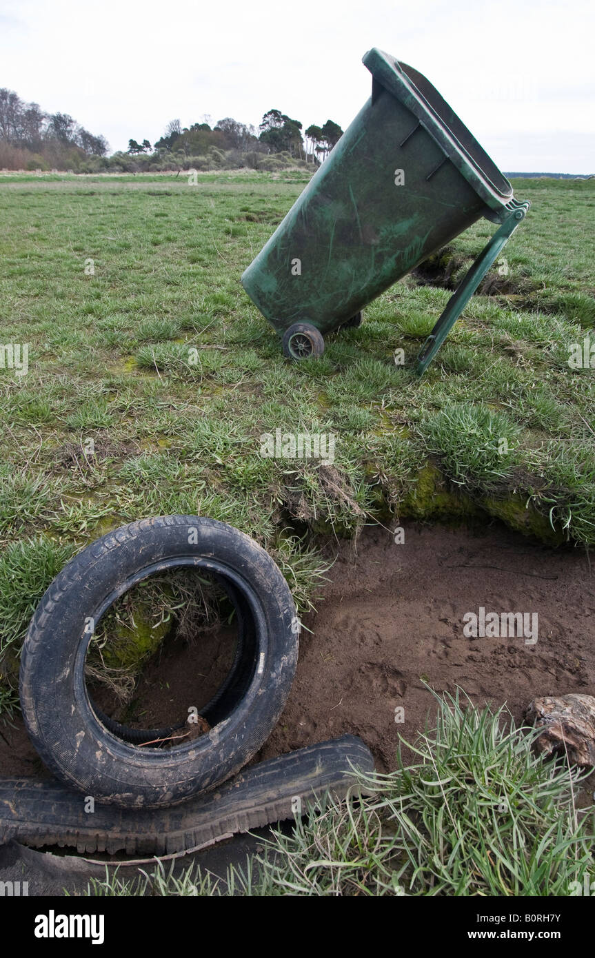 Jetés sur la litière le marais salé à Tyninghame Bay, Ecosse Banque D'Images