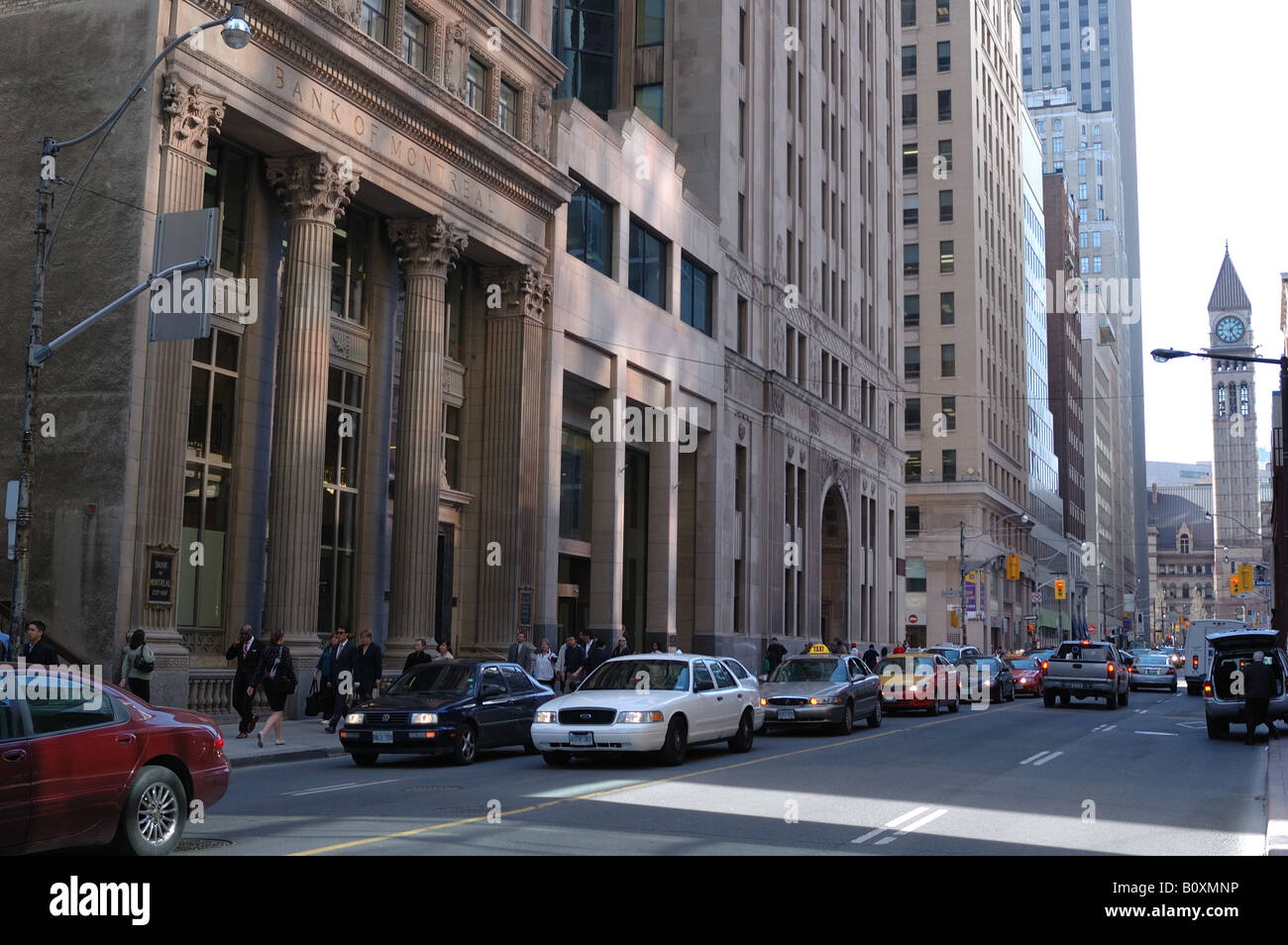À la NW vers 302, rue Bay, un lieu historique de la Banque de Montréal en plein coeur de la région quartier financier Banque D'Images