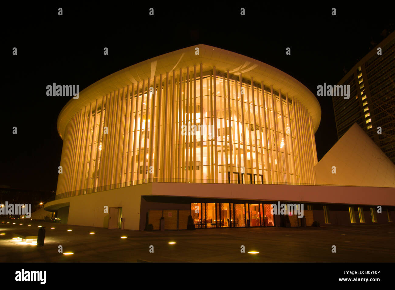 Philharmonie de Luxembourg, à Luxembourg, Kirchberg, nuit Banque D'Images