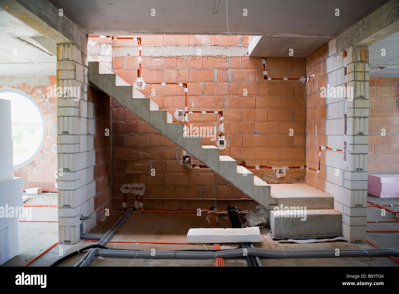 Escalier d'une maison en construction Banque D'Images