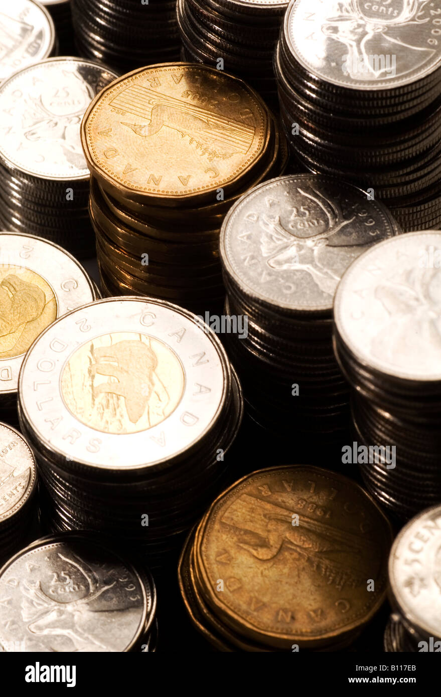 Des piles de l'argent canadien Banque D'Images