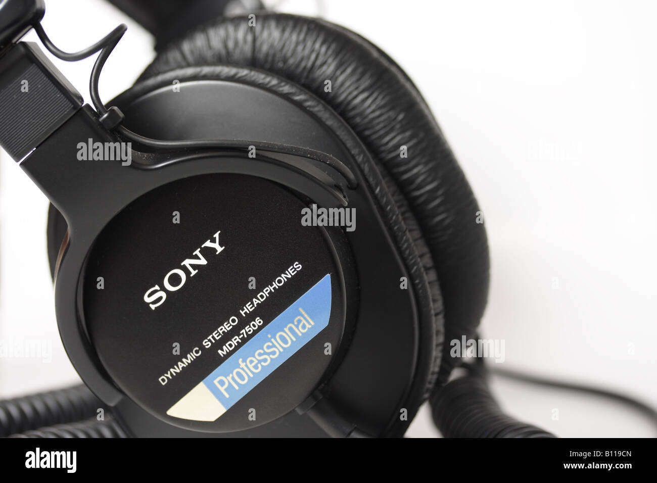 Sony MDR-7506 Casque dynamique stéréo professionnel Photo Stock - Alamy