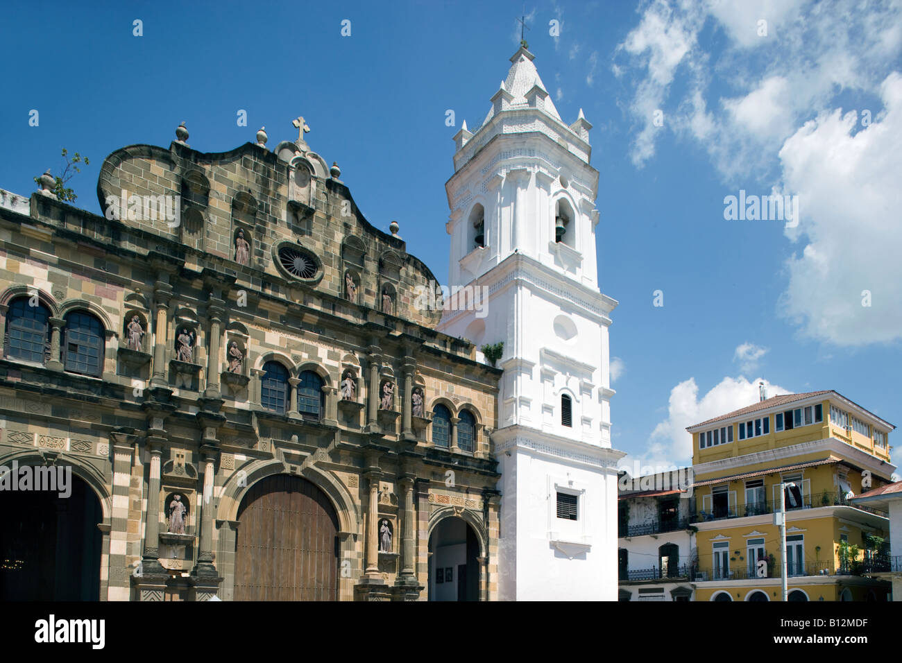Place de l'indépendance nationale CATHÉDRALE VIEILLE VILLE SAN FILIPE PANAMA CITY Banque D'Images