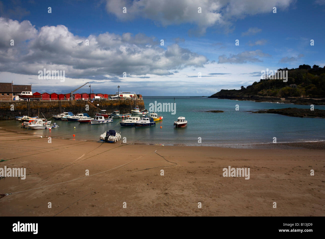 St Rozels Bay Jersey channel island beach Banque de photographies et d’images à haute ...