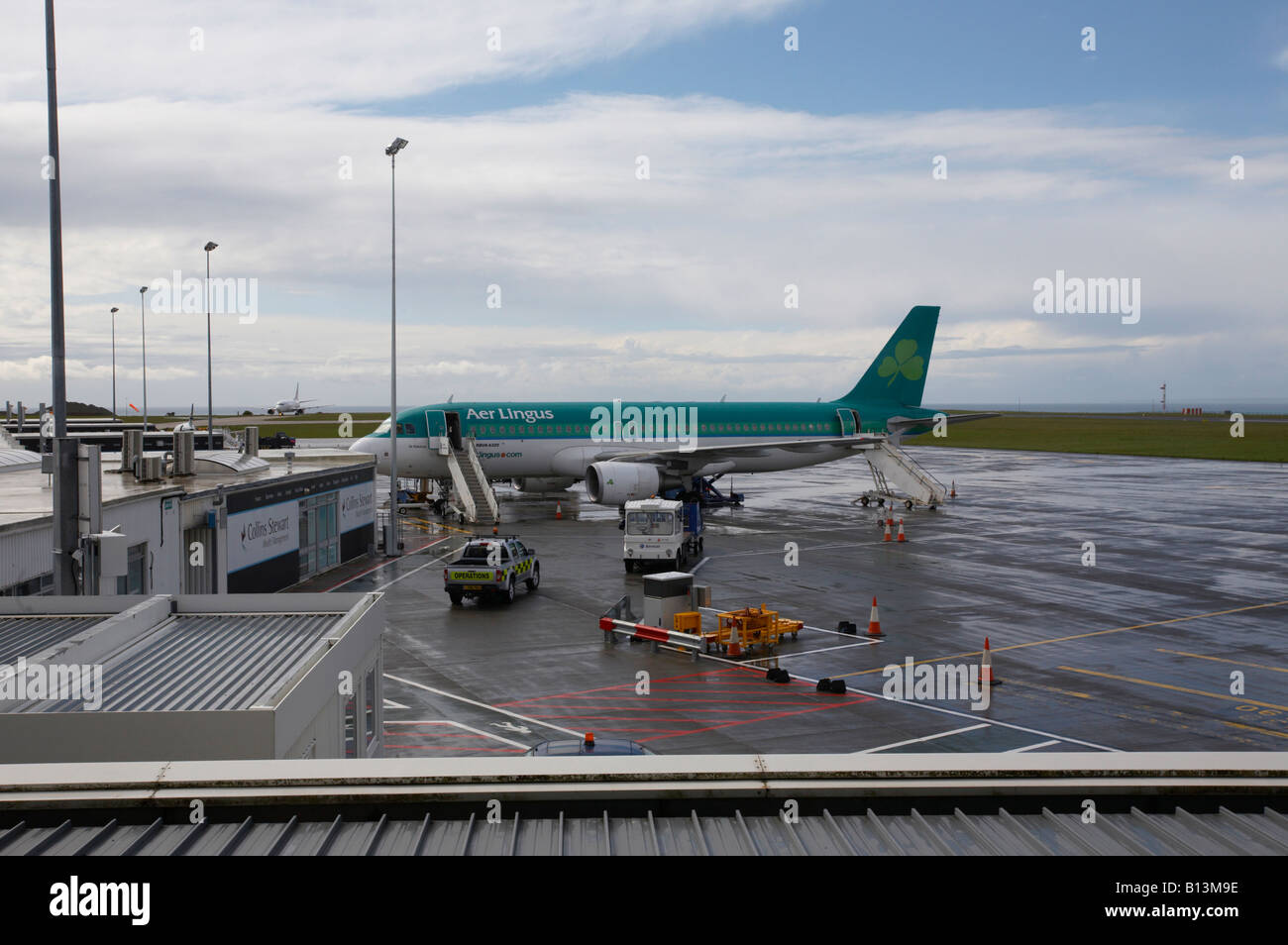 L''aéroport de Jersey & avion Aer Lingus Photo Stock - Alamy