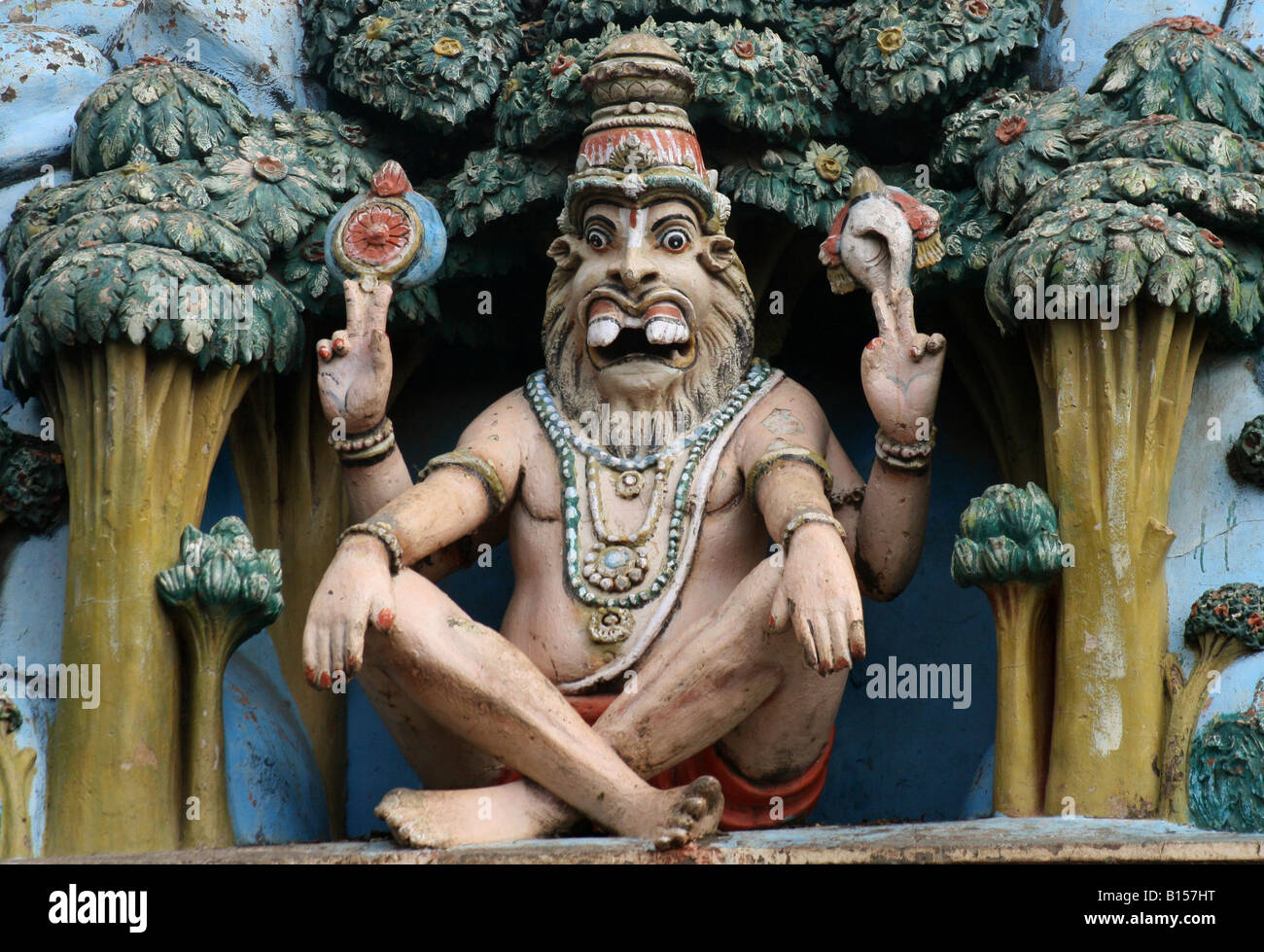 Ancienne statue de Narasimha un avatar du dieu hindou Vishnu , Madurai , Inde Banque D'Images