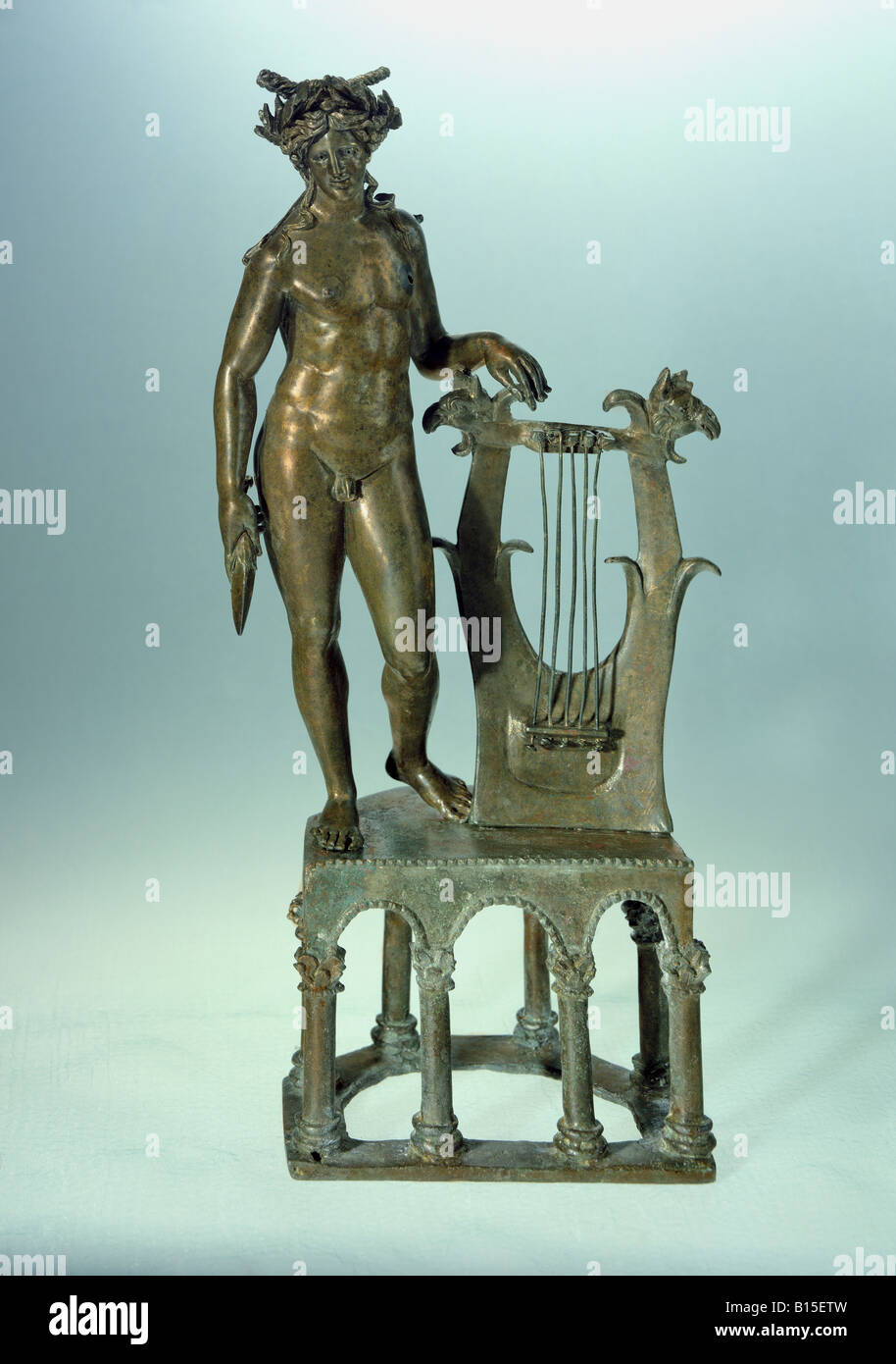 Beaux-arts, antiquité, Empire romain, sculpture, Apollo avec Kithara, bronze, début du 3e siècle AD, Weissenburg, trésors archéologiques de l'État Collection, Munich, , n'a pas d'auteur de l'artiste pour être effacé Banque D'Images