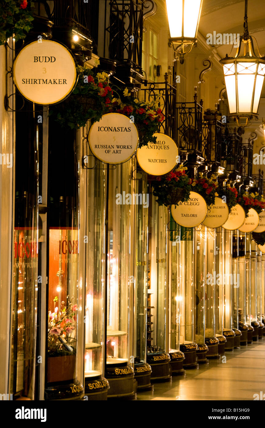 Piccadilly Arcade, Piccadilly, Londres, Angleterre Banque D'Images