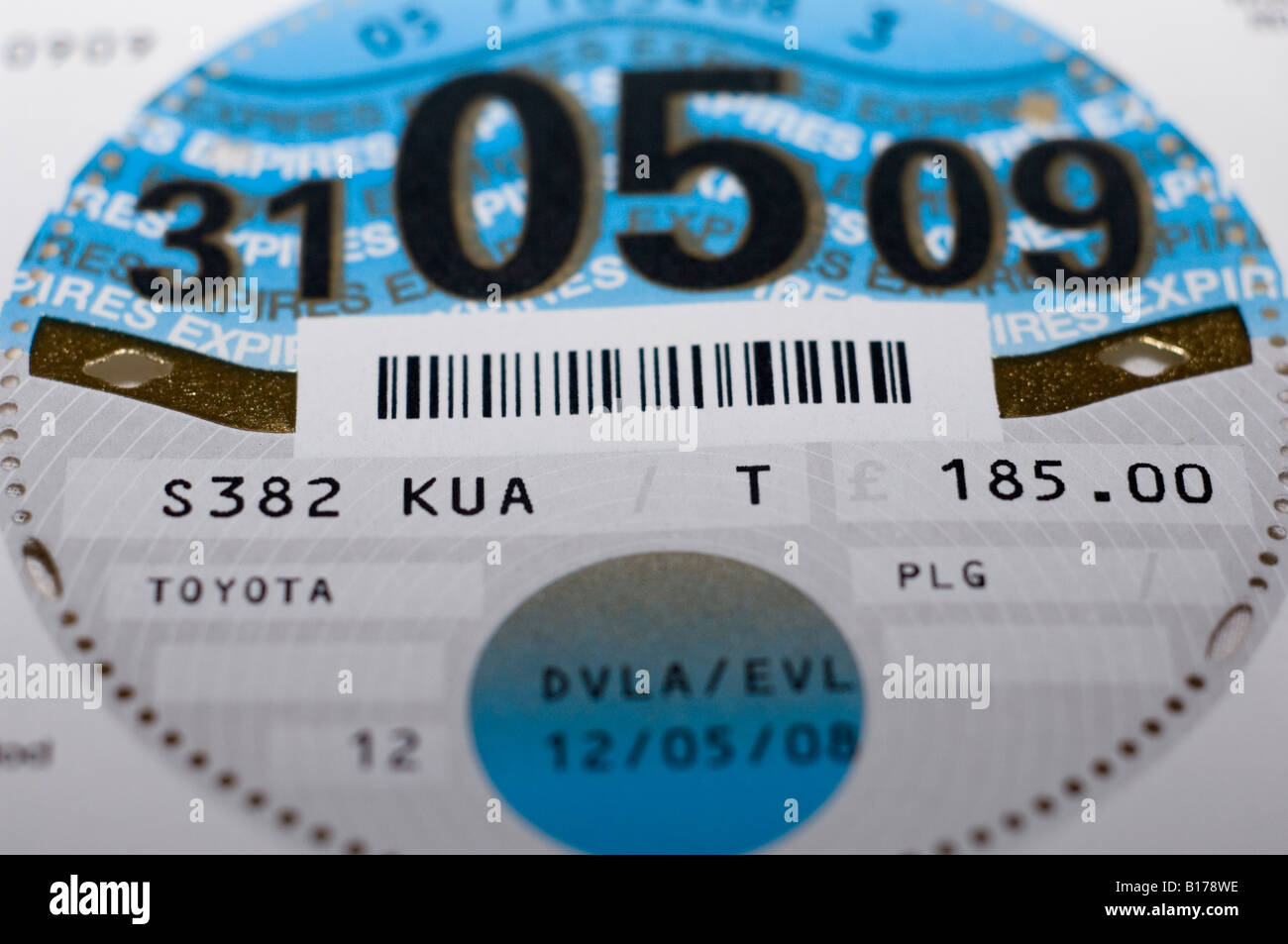 Un gros plan d'une taxe automobile Disc Uk Banque D'Images