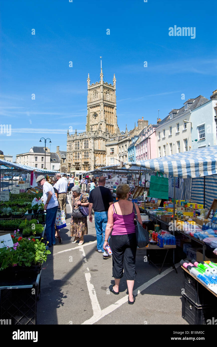 Jour de marché à Cirencester, Gloucestershire, Angleterre Banque D'Images