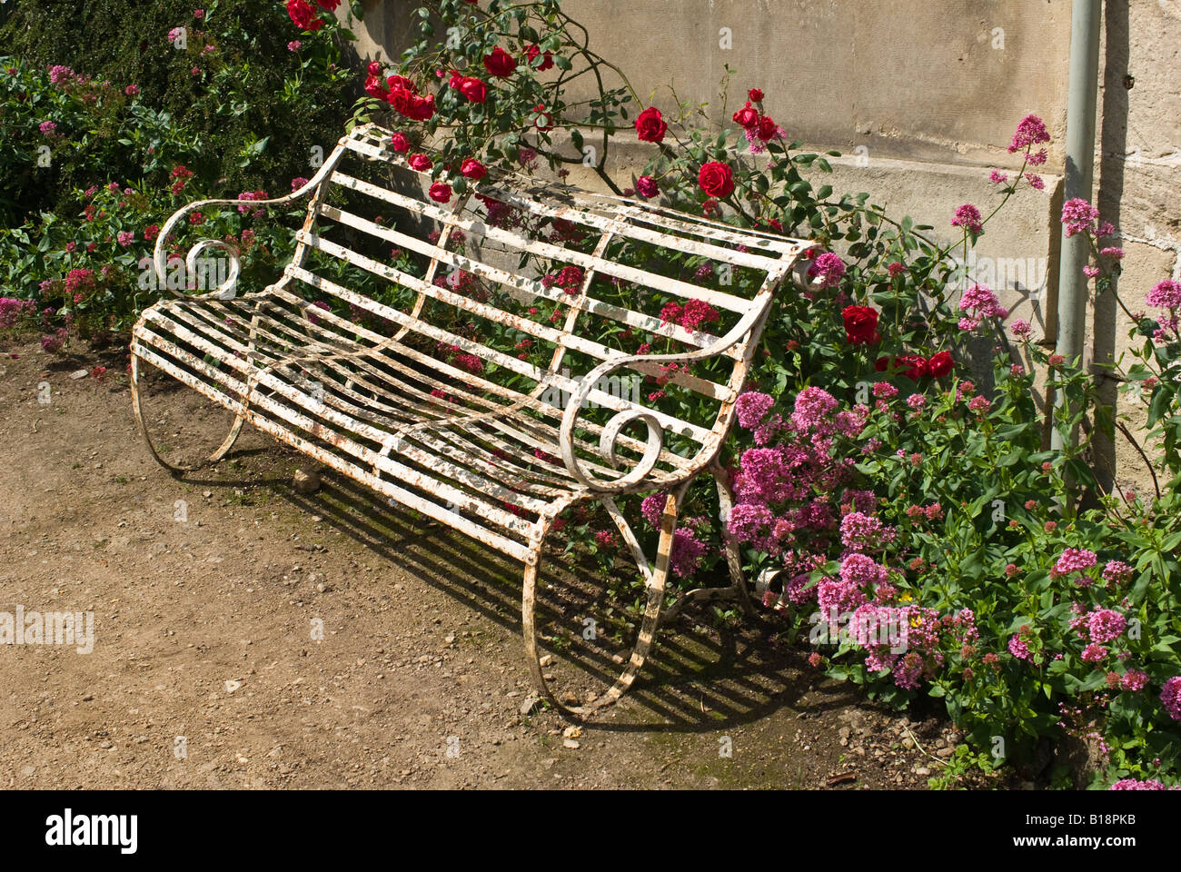 Ancienne banquette en fer forgé Banque D'Images
