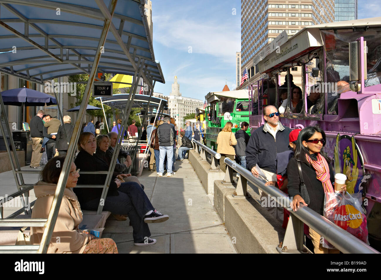 Le Massachusetts Boston Boston Duck Tours dans la zone de chargement des véhicules amphibies pour les personnes prenant tour Banque D'Images