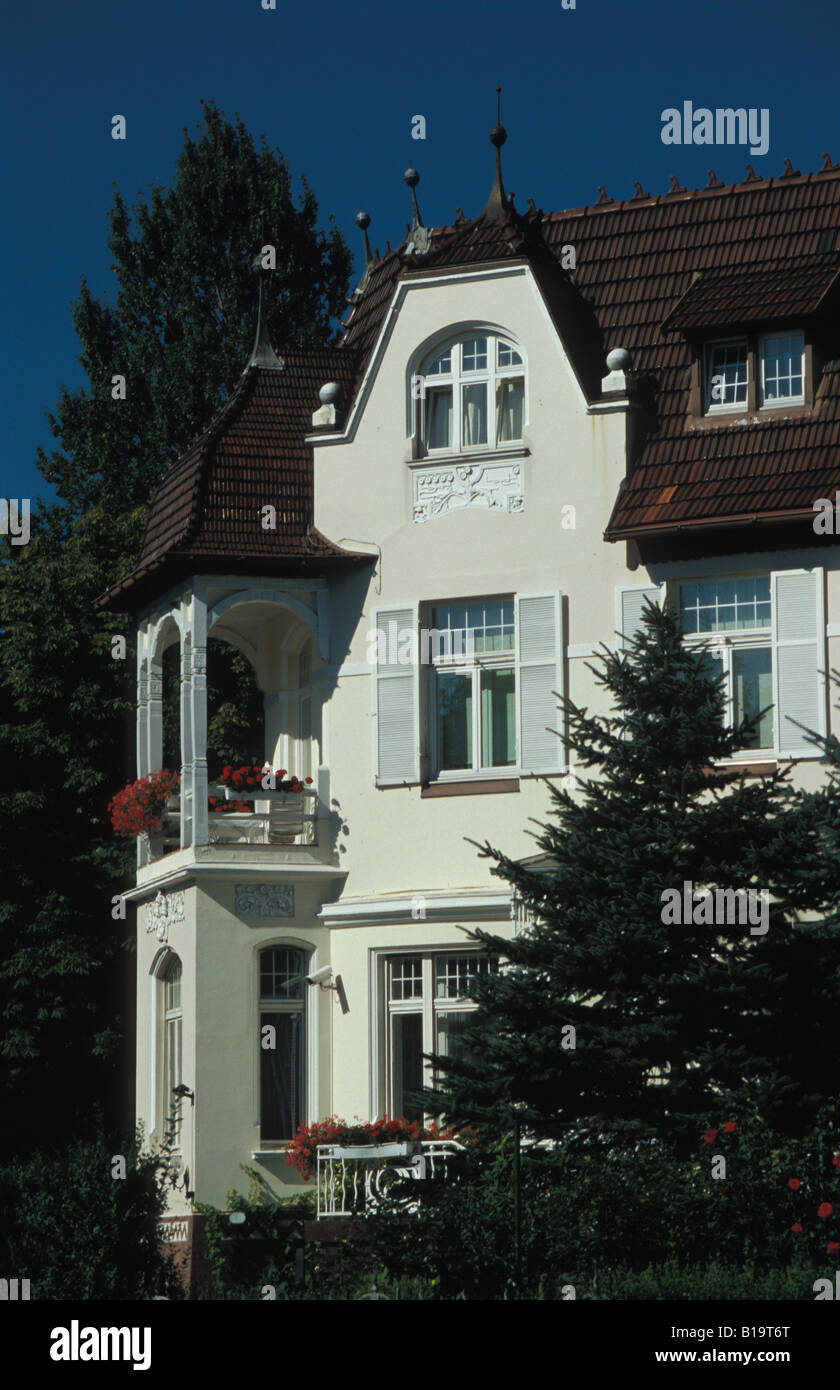 Une villa historique, aujourd'hui résidence du Consul, Tukish Sonne-post street, district de Uhlenhorst sur le lac Aussenalster à Hambourg, Allemagne Banque D'Images