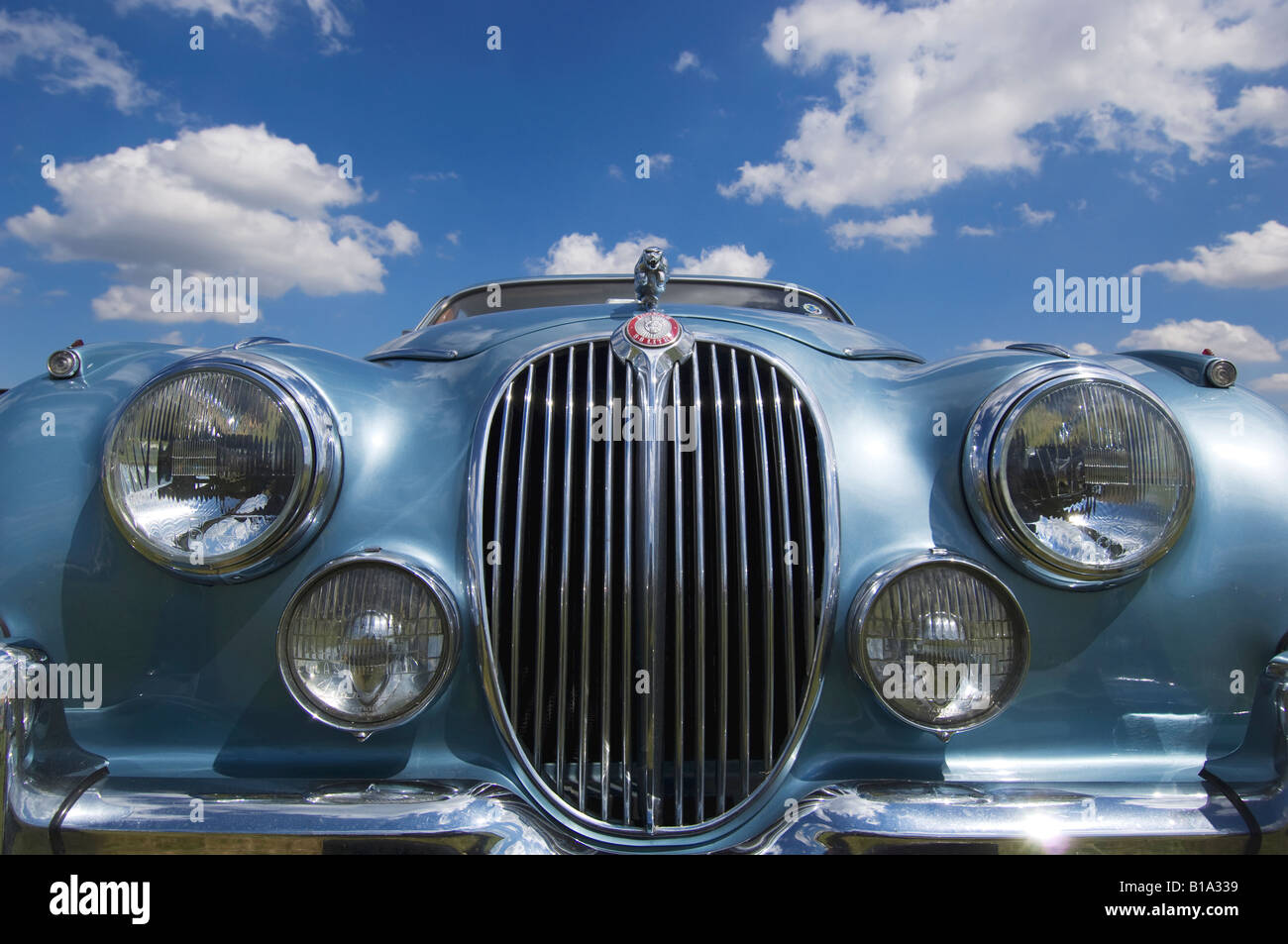 Mk II 38 litre Jaguar S type grill Banque D'Images