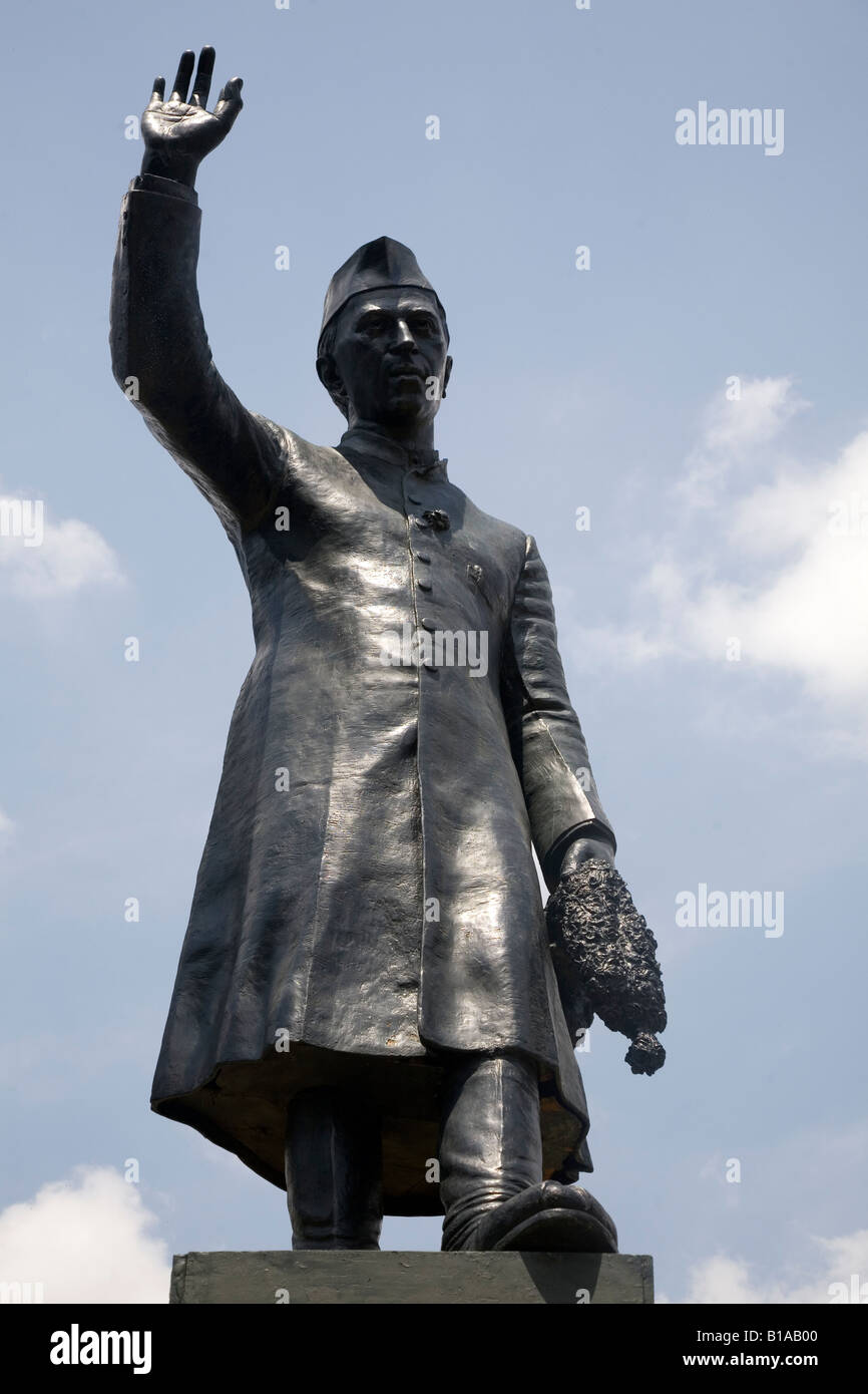 Une statue du premier Premier Ministre de l'Inde indépendante Jawaharlal Nehru. Banque D'Images