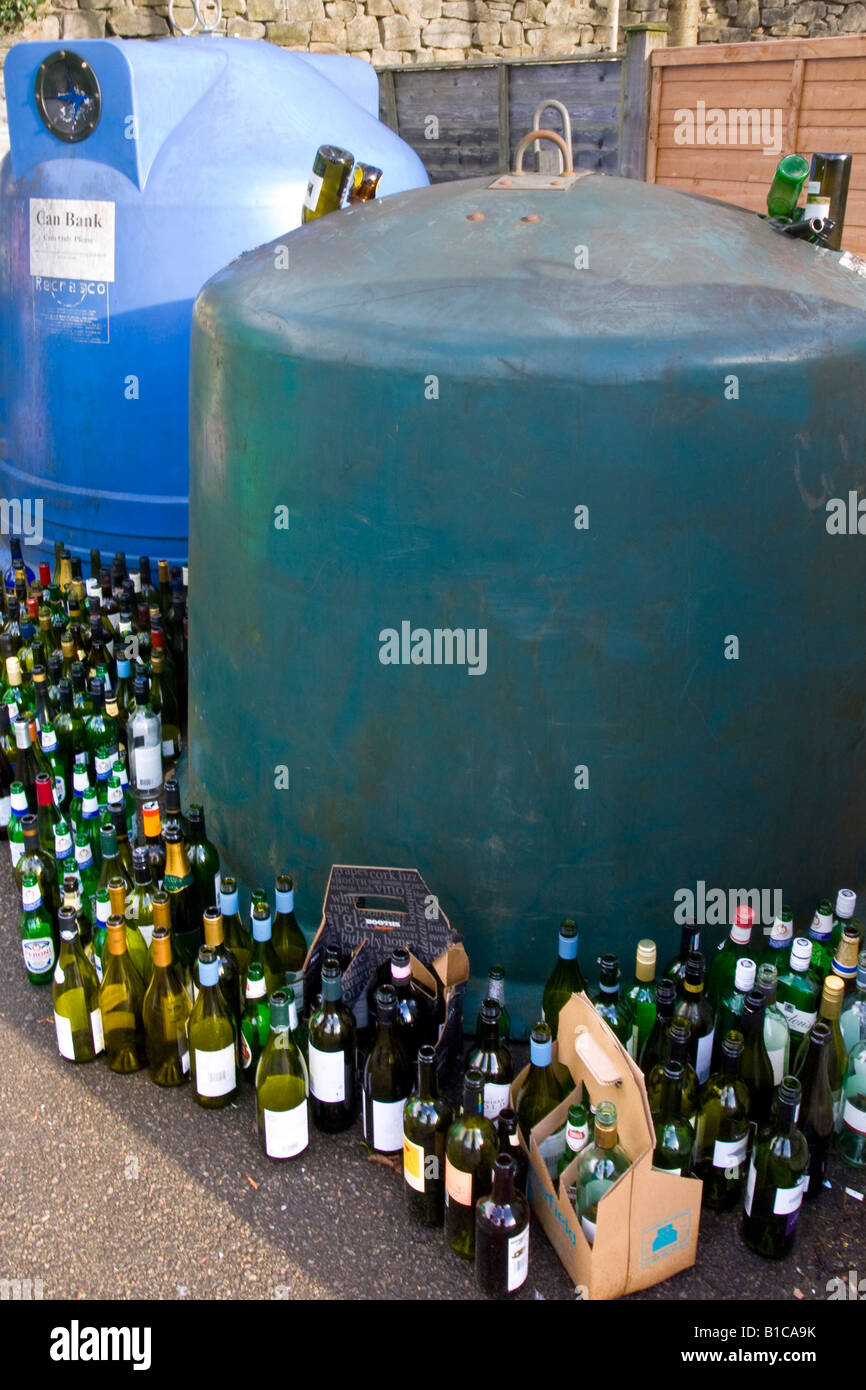 Le recyclage du verre les banques Staffordshire uk Banque D'Images