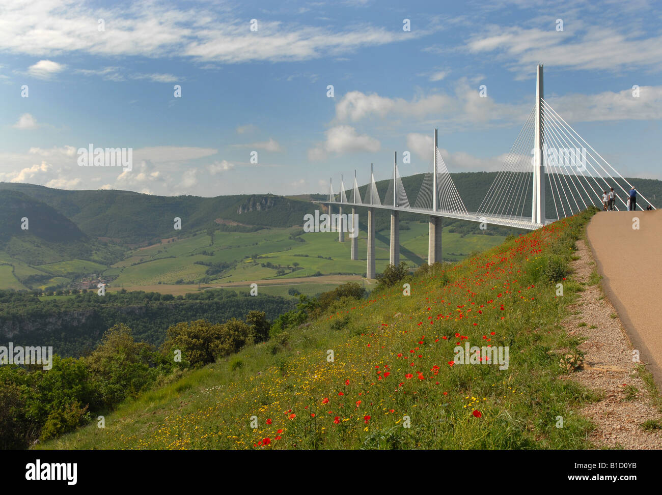 Le viaduc de Millau, dans le Massif Central (France) Banque D'Images