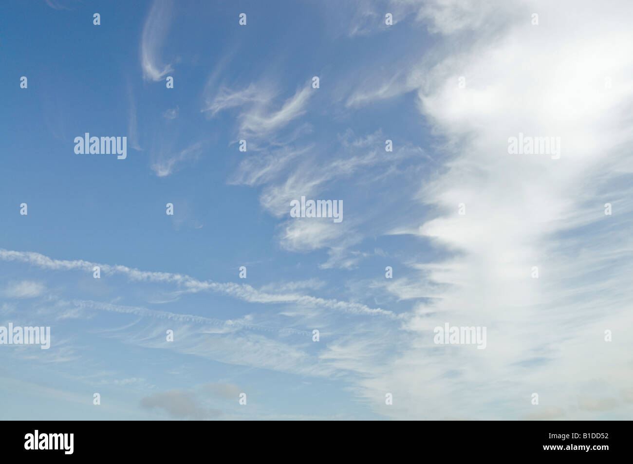 Cirrus, France. Banque D'Images