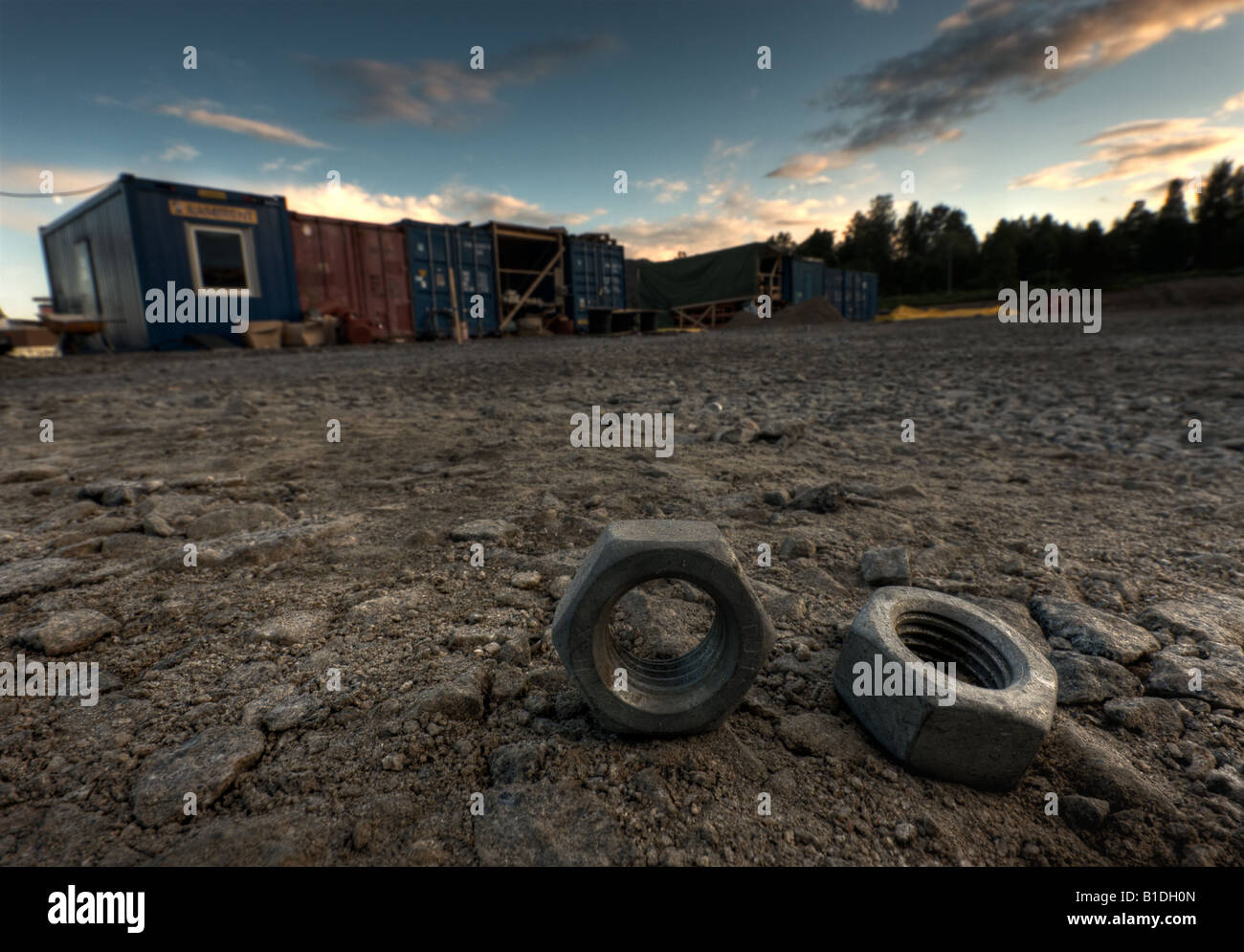 Les écrous desserrés en construction site Banque D'Images